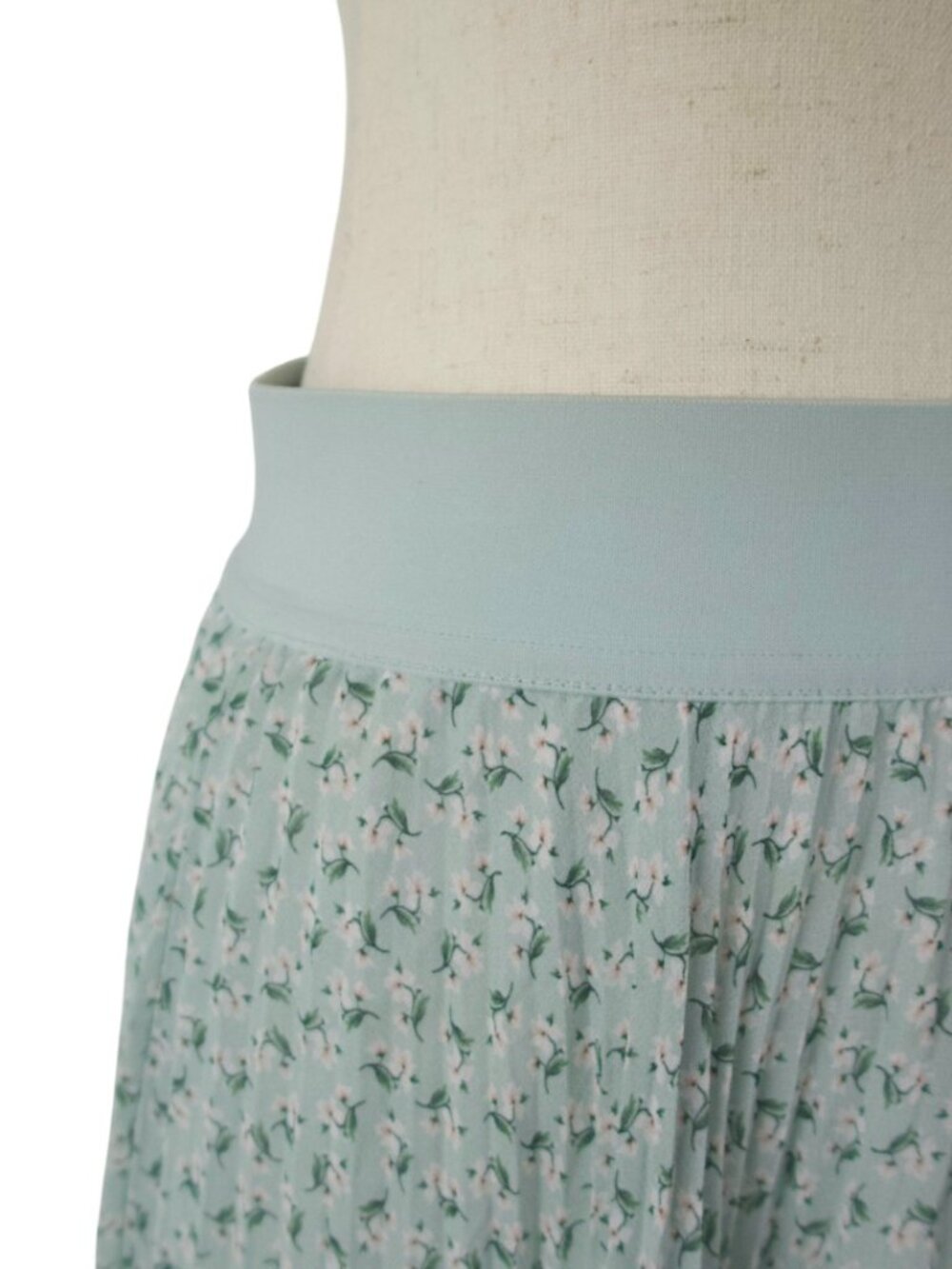 Aritzia Wilfred Pleated Floral Midi Skirt Sage Green Ditsy Print Elastic Waist M - Picture 4 of 4